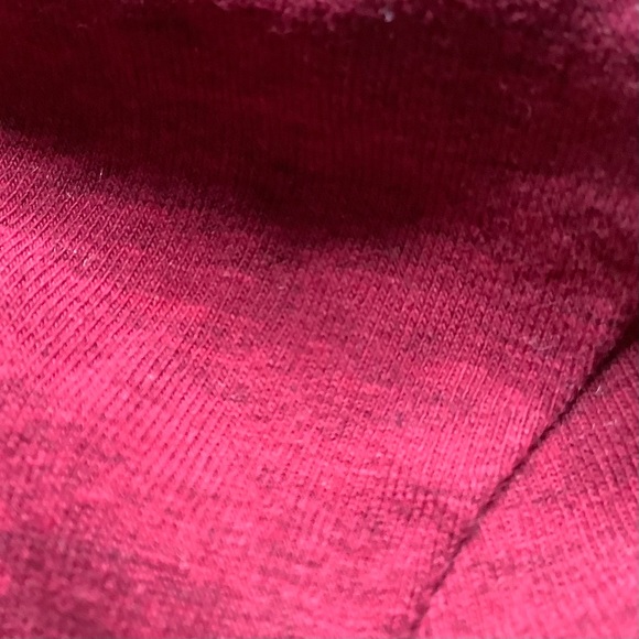 3/20$⭐️Basic red t-shirt - Picture 4 of 7